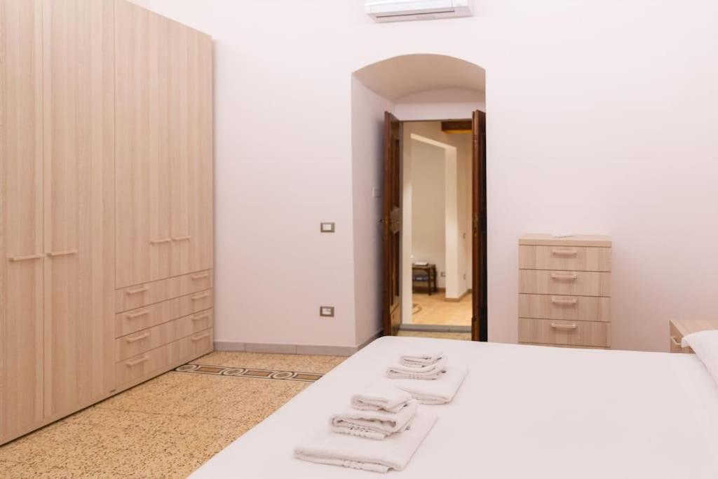 Cozy And Charmin 3Br Apartment Steps By Duomo فلورنس المظهر الخارجي الصورة